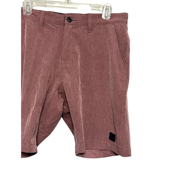 VTG 1946 Micro Graph Hybrid Short Flat Front Quick Dry Red Purple Men's 33 NWT - Picture 4 of 9